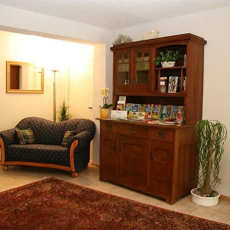 ホテル Goethe Schwarzwald Boutiquehotel シュタウフェン・イム・ブライスガウ