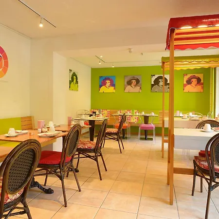 Goethe Schwarzwald Boutiquehotel 3* 스타우펜임브라이스가우