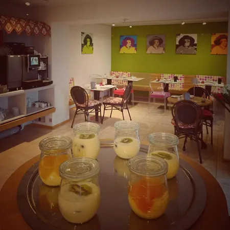 Goethe Schwarzwald Boutiquehotel 3* 스타우펜임브라이스가우
